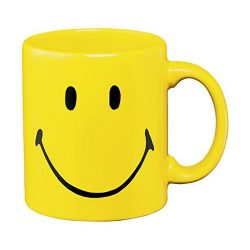 Smiley Face Mug Christopher Mintz-Plasse in Get a Job (2016)