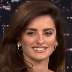 Penélope Cruz products