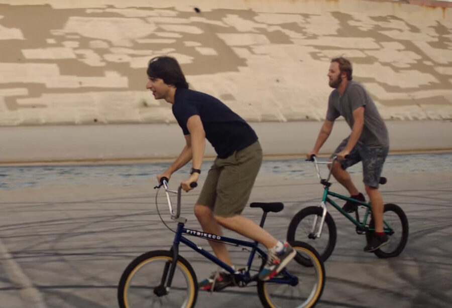 BMX bike Demetri Martin in Dean (2016)