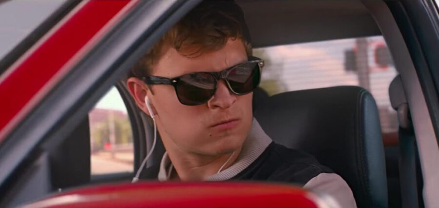 Glossy black sunglasses Ansel Elgort in Baby Driver (2017)