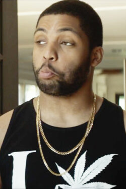Cali Weed Tank Top O'Shea Jackson Jr. in Ingrid Goes West (2017)