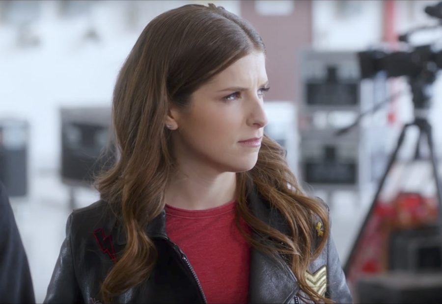 Black leather jacket with patches Anna Kendrick in Pitch Perfect 3 (2017)