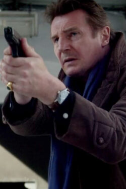 Wristwatch Liam Neeson in A Walk Among The Tombstones (2014)