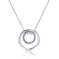 Double circle pendant necklace Regina Hall in Support the Girls (2018)