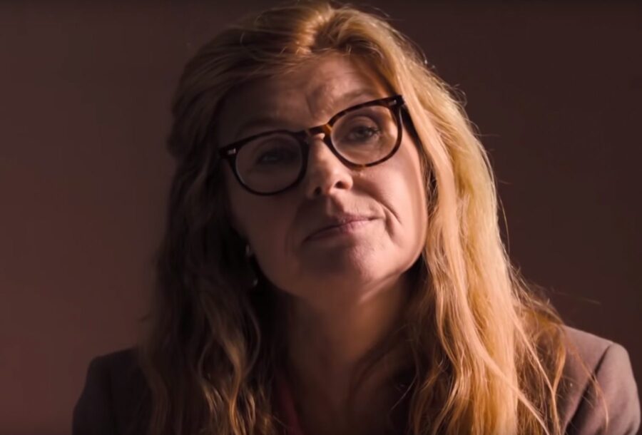 Glasses Connie Britton in The Mustang (2019)