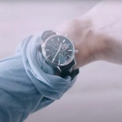 Wristwatch Kevin Bacon in You Should Have Left